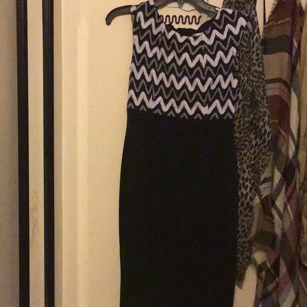 Dress barn
